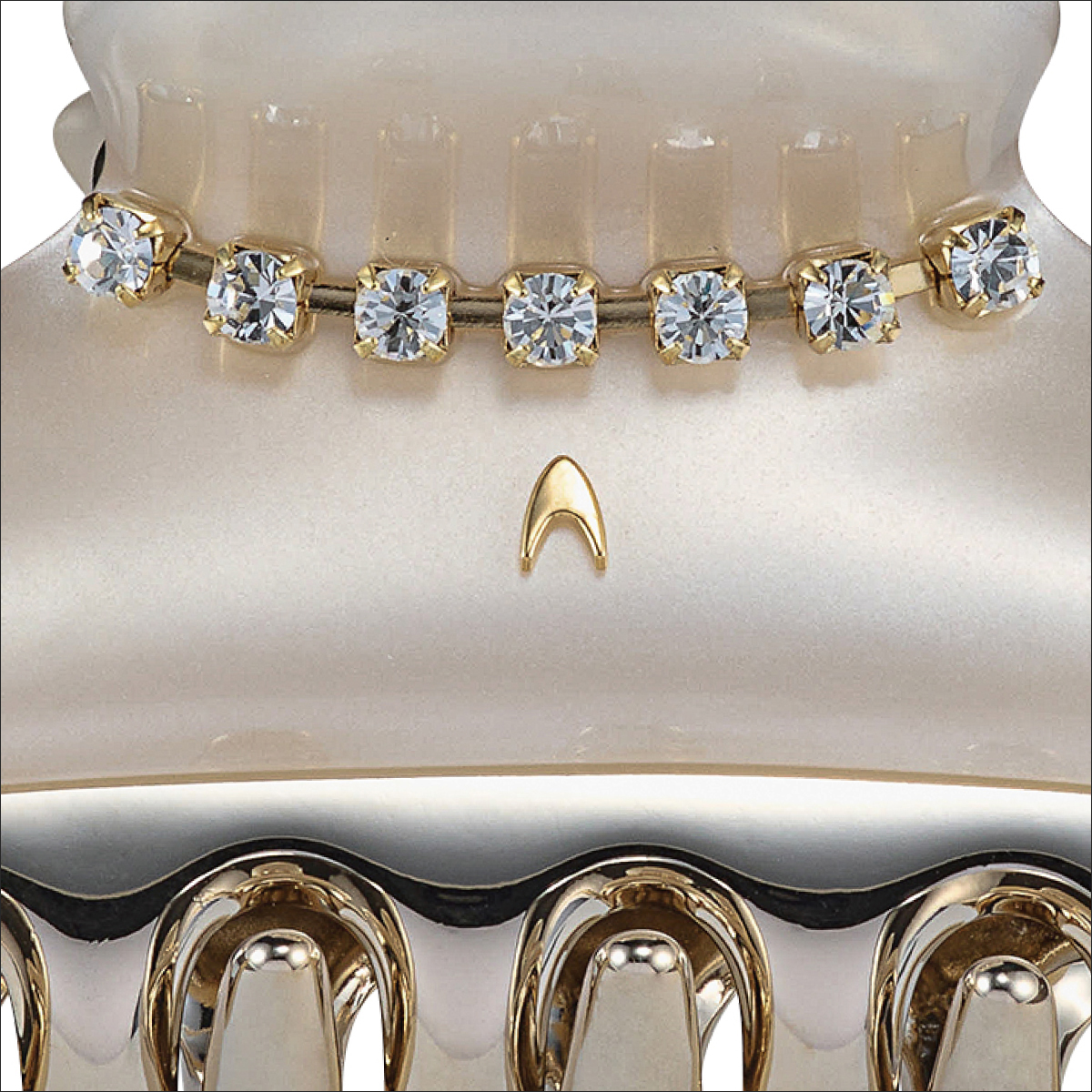 タイムレスなデザインが魅力のBASICコレクション | ヘアアクセサリーのACCA(アッカ)